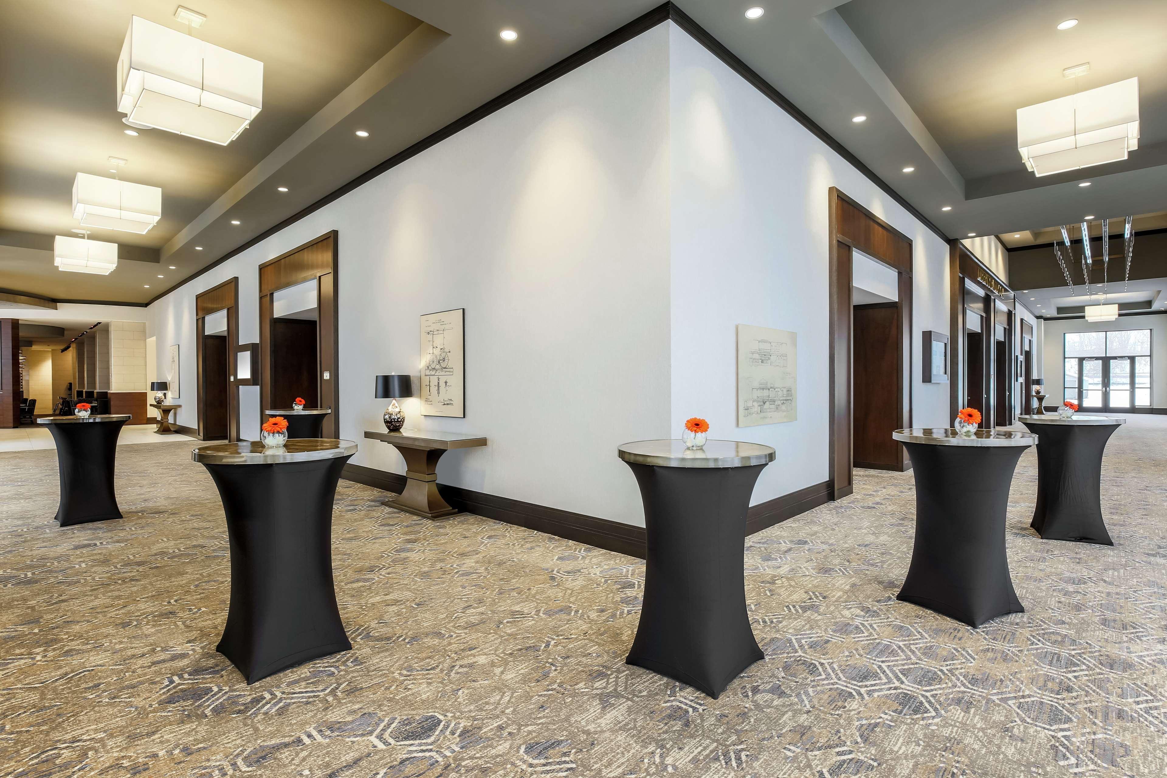 Embassy Suites By Hilton Syracuse Destiny Usa Esterno foto
